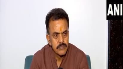 Shiv Sena leader Sanjay Nirupam (Photo/ANI)