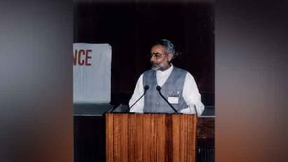 When Narendra Modi Visited' Mini India' in 1998 (Photo/X@modiarchive)