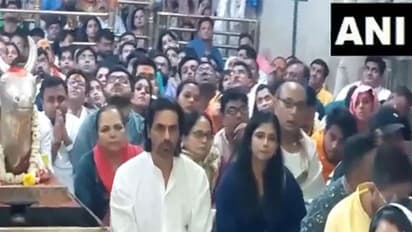 Arjun Rampal at Mahakaleshwar Temple in Ujjain, attends Bhasma Aarti