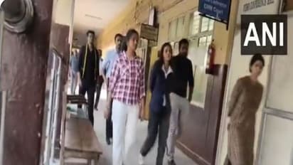 தங்கம் வாங்க ஹவாலா பணத்தை பயன்படுத்தியதாக நடிகை ரன்யா ராவ் ஒப்புதல் வாக்குமூலம்!