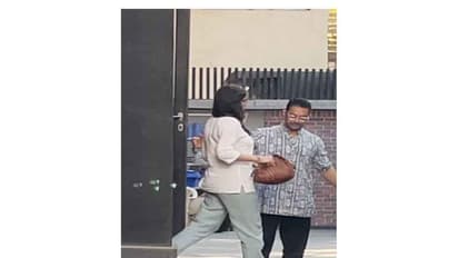 Aamir Khan and his girlfriend Gauri (Image source; ANI)