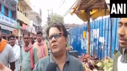 Rajesh Sinha, father of Asia Hospital director Surbhi Raj who was shot dead (Photo/ANI)