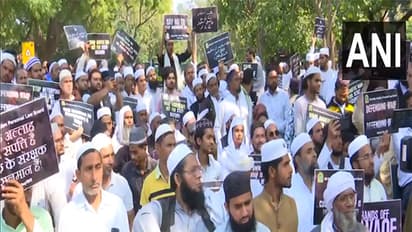 AIMPLB protests against Waqf Amendment Bill 2024 (File photo: ANI)