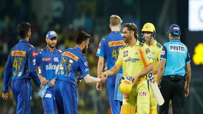 CSK and MI players shaking hand after the match (Image: IPL)