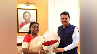 Maharashtra CM Devendra Fadnavis meets President Droupadi Murmu at Raj Bhavan (Photo/ANI)