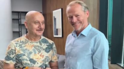 Anupam Kher opens up about casting Iain Glen from 'Game of Thrones' in 'Tanvi The Great