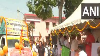 UP CM Yogi Adityanath flags off special vehicles for Nasha Mukti campaign (Photo/ANI)