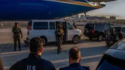 Tahawwur Rana being brought to India by US Marshals. (Photo/US Justice Dept))