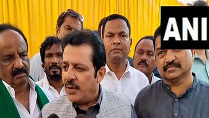 പാകിസ്ഥാനിൽ പോയി ചാവേറായി പൊട്ടിത്തെറിക്കാനും തയ്യാർ- കോൺഗ്രസ് മന്ത്രി