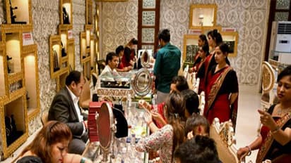 India's domestic jewellery market to surge to $145 billion by FY28 amid organised shift