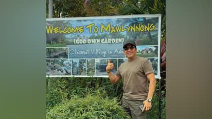 Sachin Tendulkar in Mawlynnong (Photo-https://www.facebook.com/reel/1417298732777790)