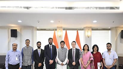 Piyush Goyal meets Starlink delegation to discuss satellite internet expansion