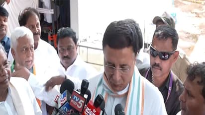 Congress protests fuel, LPG hike in Karnataka; Surjewala accuses Centre of 'fleecing people'