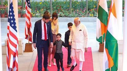 JD Vance India Visit: ಪರಿವಾರ ಸಮೇತ ಭಾರತಕ್ಕೆ ಭೇಟಿ ನೀಡಿರುವ ಅಮೆರಿಕ ಉಪಾಧ್ಯಕ್ಷ ವ್ಯಾನ್ಸ್‌ - ಮೋದಿ ವ್ಯಾಪಾರ ಚರ್ಚೆ