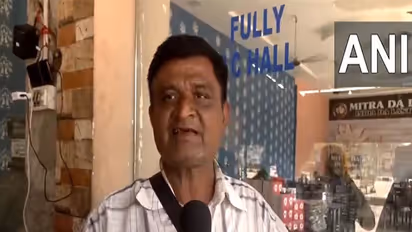 Tourist at Attari Border (Photo/ANI)