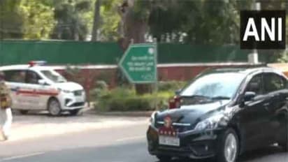 CDS General Anil Chauhan arrives at Defence Minister Rajnath Singh's residence. (Photo/ANI)