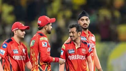 Yuzvendra Chahal with his teammates (Photo: IPL)