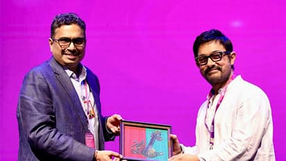 Aamir Khan felicitated by Union Information and Broadcasting Secretary Sanjay Jaju (Photo/PIB)