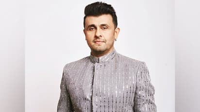 Singer Sonu Nigam (Photo: ANI)