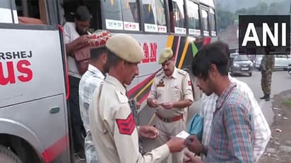 Jammu Kashmir: వార్ నేపథ్యంలో జమ్మూకశ్మీర్ లో పెరిగిన తనిఖీలు