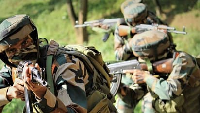  మణిపూర్‌లో  10 మంది ఉగ్రవాదులు హతం