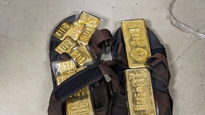 DRI Mumbai seizes gold worth Rs 3.86 crore hidden in slippers (Photo/ANI)
