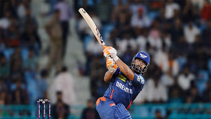 'ബുദ്ധിമുട്ടേറിയ പിച്ചില്‍ റിഷഭിന് സെഞ്ചുറി നേടാനാവില്ല'; കമന്റേറ്റര്‍മാരുടെ വാദത്തോട് പ്രതികരിച്ച് എബിഡി