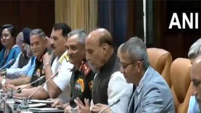 Defence Minister Rajnath Singh delivers the opening remarks during the meeting with Deputy Prime Minister and Defence Minister of Australia, Richard Marles (Photo/ANI)