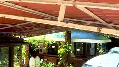 ED team at Dino Morea's house in Mumbai (Photo/ANI)