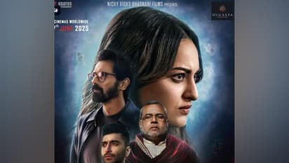 Nikita Roy poster (Photo/Instagram@aslisona)