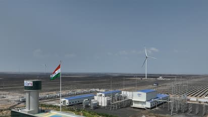 Adani renewable energy plant at Khavda, Gujarat (Photo source: Adani)