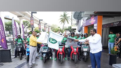 E-Bike Rally for Clean Mobility in Bengaluru. (Photo/ANI)