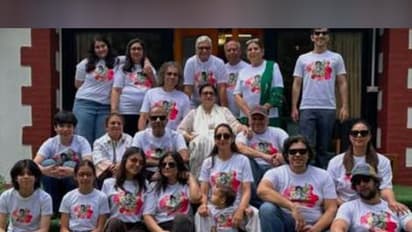 Imtiaz Ali mother's birthday celeberation (Photo/Instagram@imtiazaliofficial)