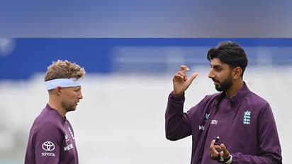  Joe Root and Shoaib Bashir (Photo: ICC)