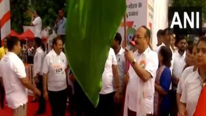 Delhi Minister Ashish Sood flags off 'Tiranga Run' from Thyagraj Stadium in Delhi on Sunday. (Photo/ANI)