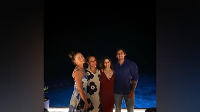 Alia Bhatt enjoys vacation with family (Photo/instagram/@shaheenb)
