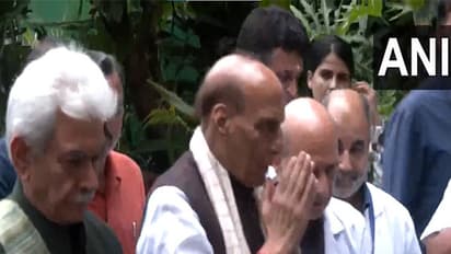 Defence Minister Rajnath Singh and JK Lieutenant Governor Manoj Sinha at a government hospital in Jammu (Photo/ANI)
