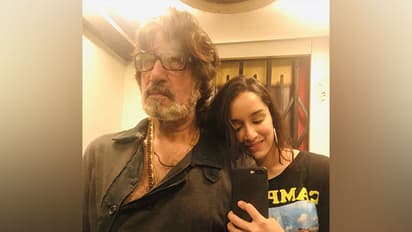 Shraddha Kapoor, Shakti Kapoor (Image source: Instagram)