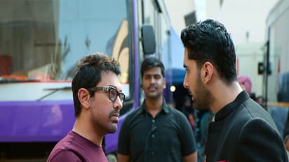 Aamir Khan annd Lakshya in The Ba***ds of Bollywood (Photo: Instagram/@netflix_in)