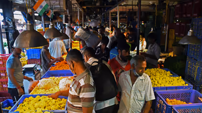 People shopping at market (Photo/ANI)