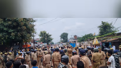 Heavy police force deployed in Gorakhpur due to protest following death of youth (Photo/ANI)