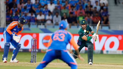 India and Pakistan players in action (Photo/ANI)