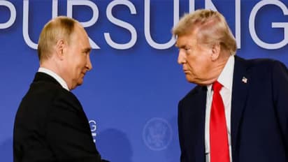 Russian President Vladimir Putin (on left) and US President Donald Trump (File Photo/Reuters)