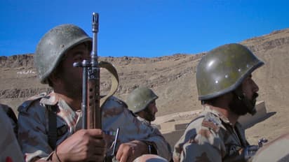 File Photor of Pakistani soldiers along Pak-Afghan border (Photo/ Reuters)