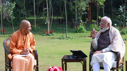 Yogi Adityanath Narendra Modi (Photo/PIB)