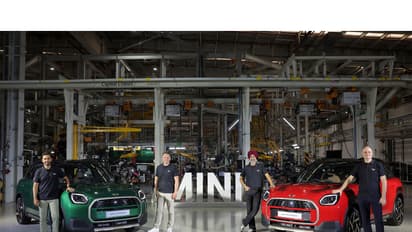 MINI Countryman models (Photo/@MINIIndia )