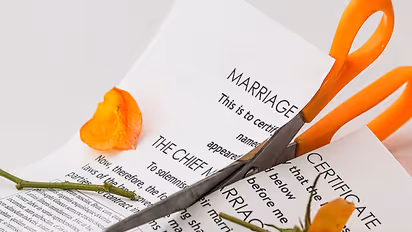 Karnataka man files for divorce against graduate wife, says he was promised a postgraduate