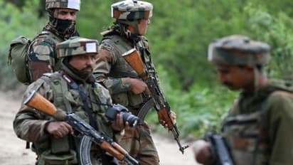 जम्मू-कश्मीर के बांदीपोरा में सुरक्षाबलों के साथ एनकाउंटर में मारे गए दो आतंकवादी