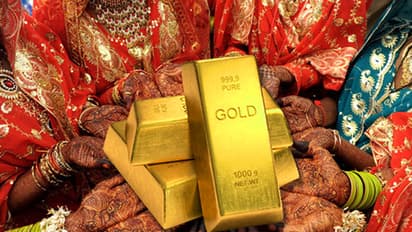 Demonetisation: Brides should be cheering for it