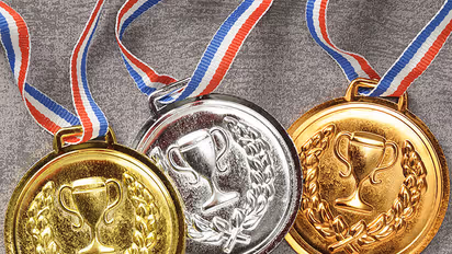 Four Bengalureans receive coveted science prize from Modi